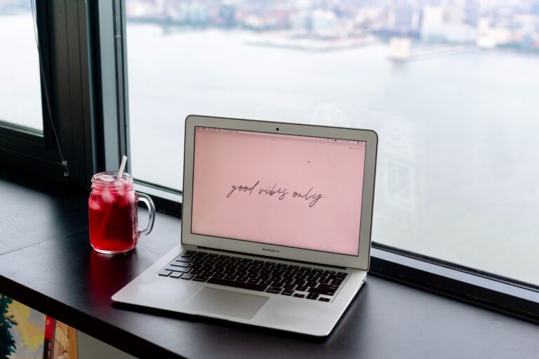 4 Gifts for a New Business Owner
